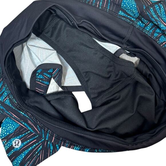 Lululemon Speed Short Palm Lace Tofino Teal Multi Black Size 4 Running Workout - Picture 7 of 7